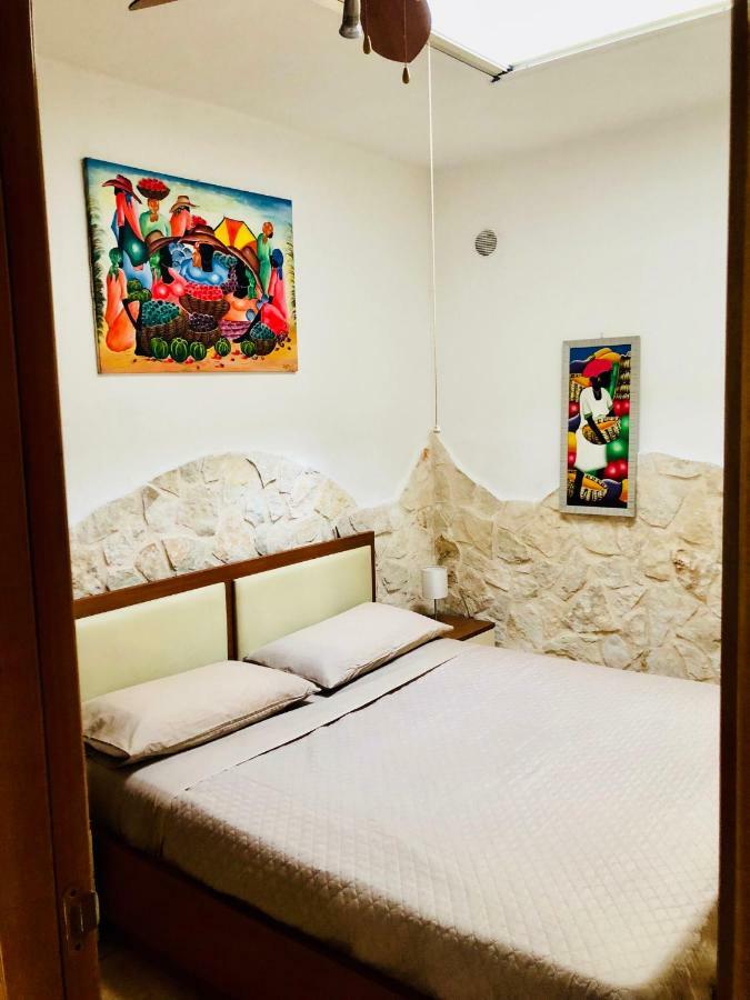C.B.Guesthouse Бари Екстериор снимка
