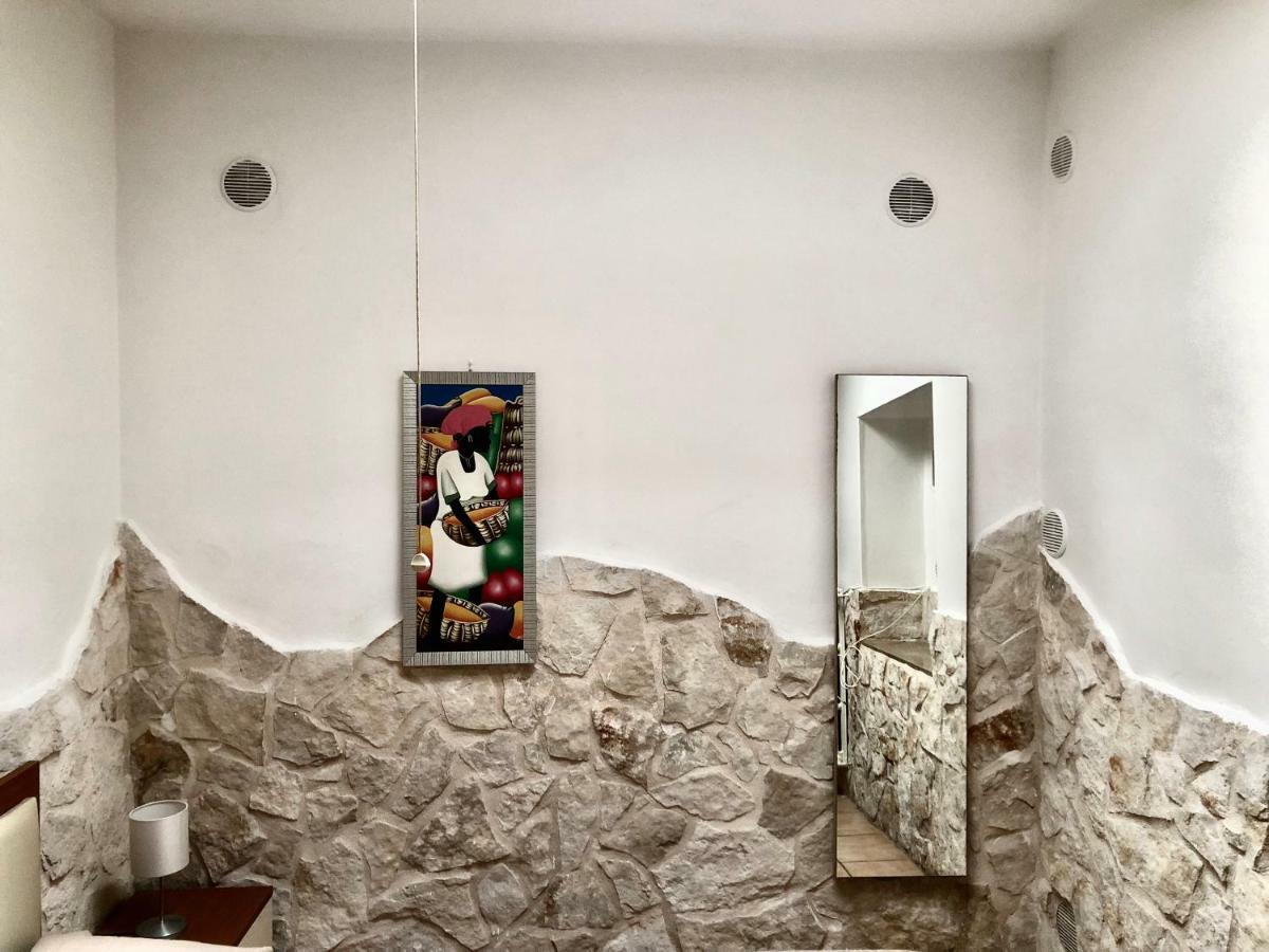 C.B.Guesthouse Бари Екстериор снимка